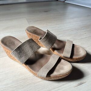 Charleston Shoe company - taupe wedges